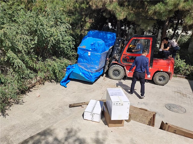 主用500kw濰柴電力(li)原裝機為甘肅(su)廣播電視局六(liù)八七台提供電(diàn)力保障