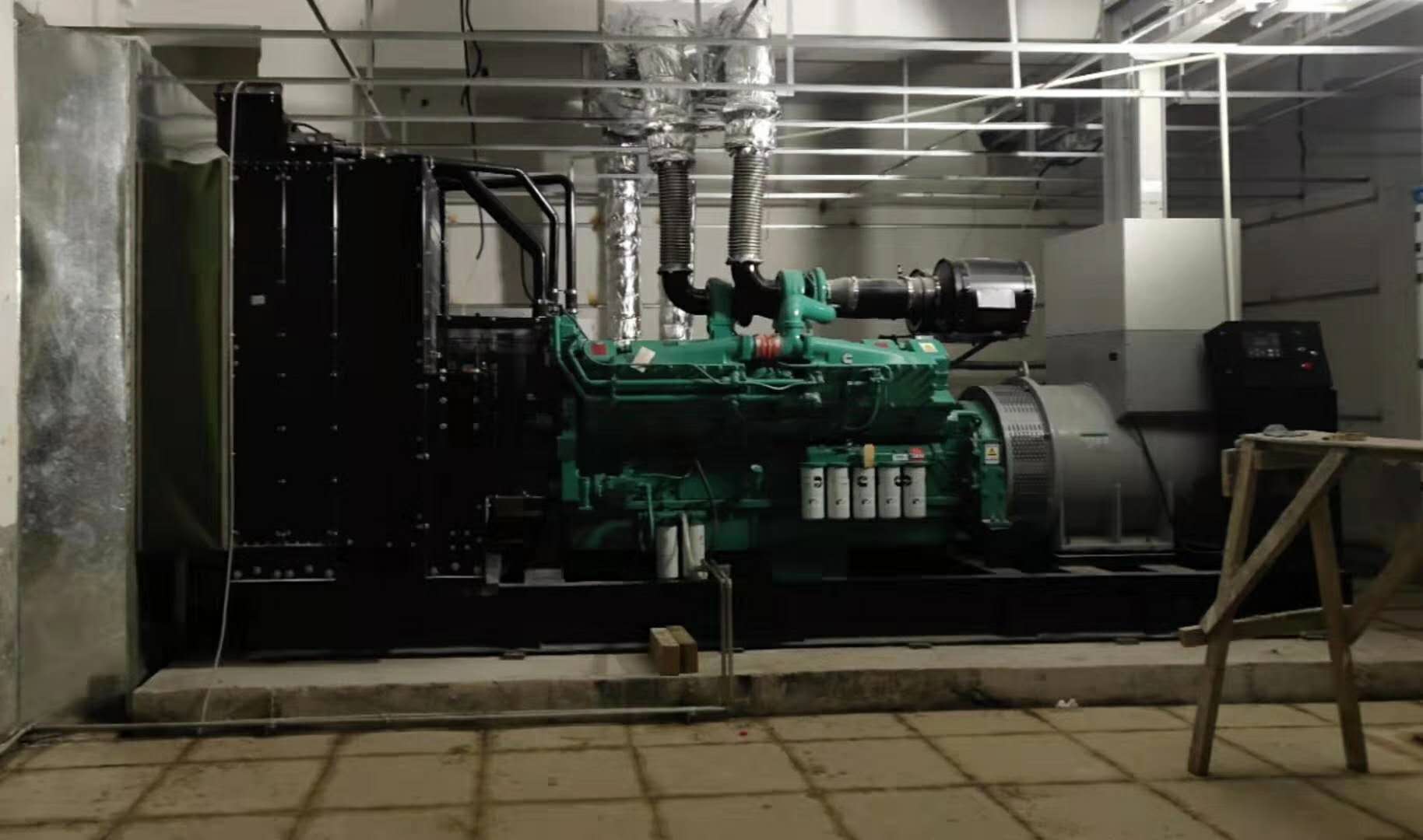 蘭(lán)州康明(míng)斯發電(dian)機價格(ge) 蘭州康(kāng)明斯發(fa)電機價(jià)格